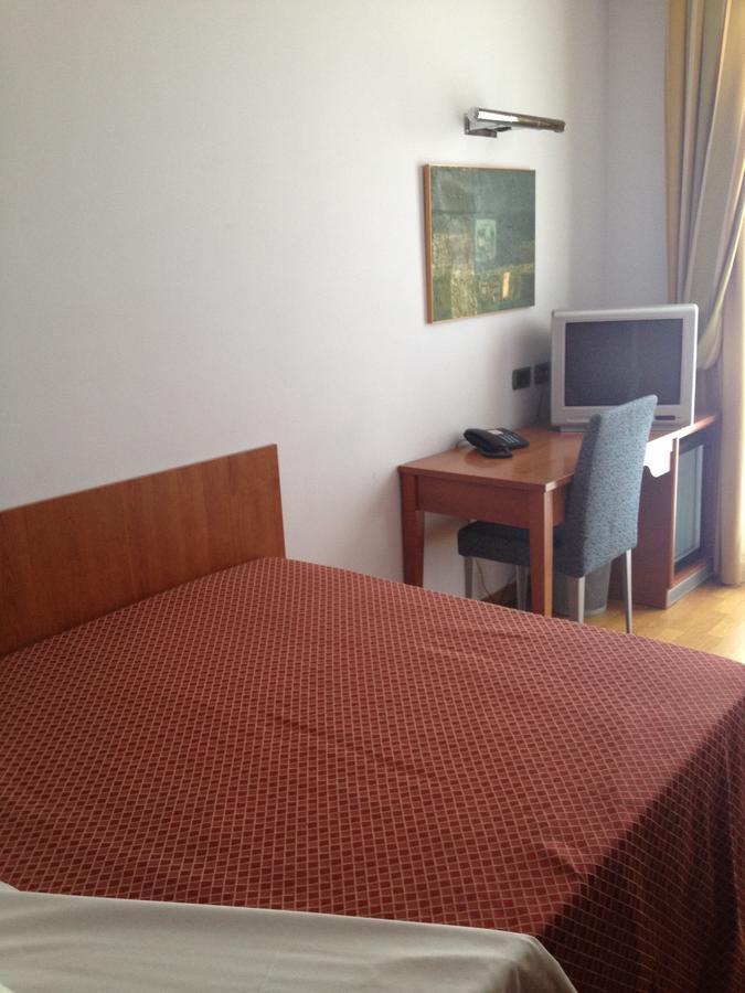 Hotel West Florence
