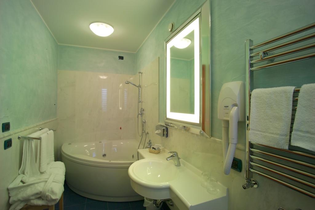 Hotel West Florence Campi Bisenzio
